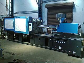 Thermos Plastic Injection Molding Machine