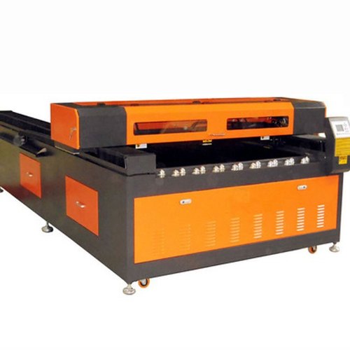 CO2 Laser Cutting Machine 