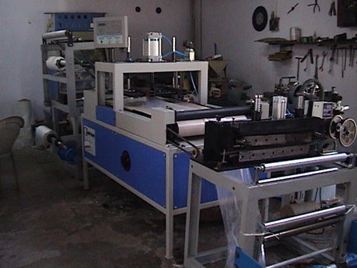 PE Disposable Paper Gloves Making Machine