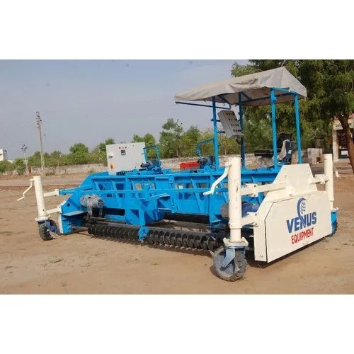 Venus Concrete Screed Paver