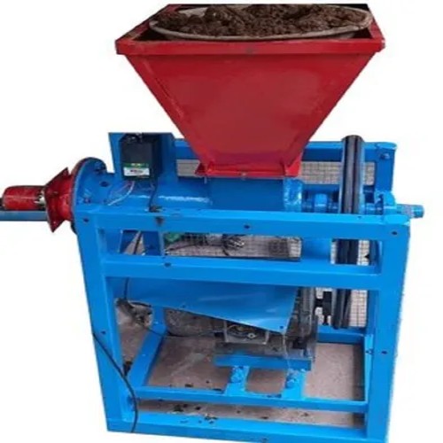 Cow Dung Log Making Machine