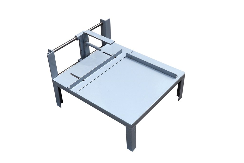 Detergent Cake Bar Cutting Machine