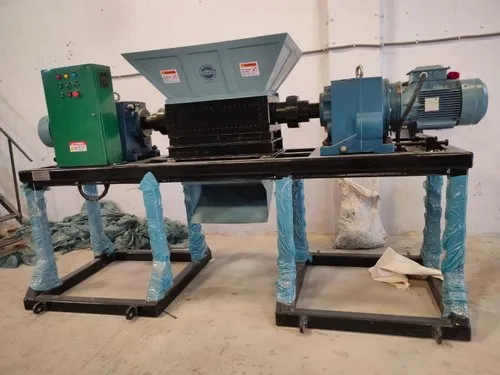 Industrial Shredder Machine