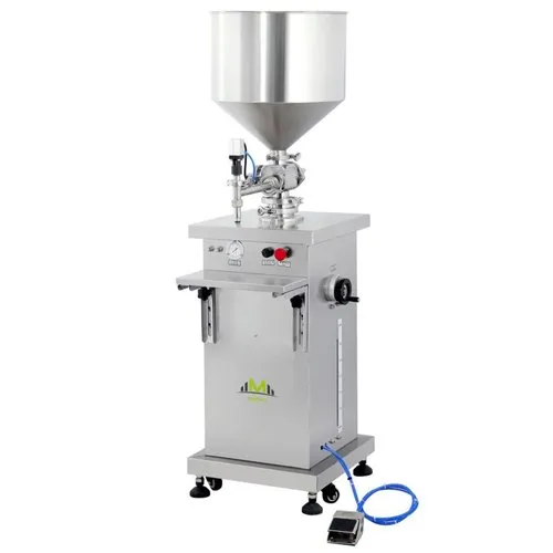 Semi Automatic Liquid Filling Machine