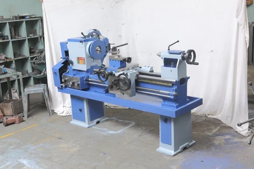 Lathe Cutting Machine