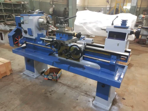 6 Feet Medium Duty Lathe Machines, 80 mm