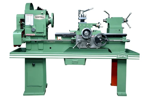 4.6 Feet SHITAL Light Duty Lathe Machine