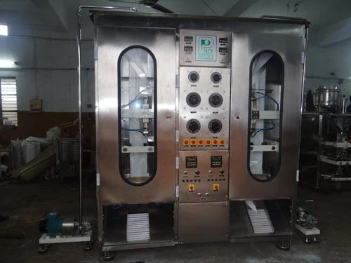 Edible Oil Packing Machine PP 2000 D I O