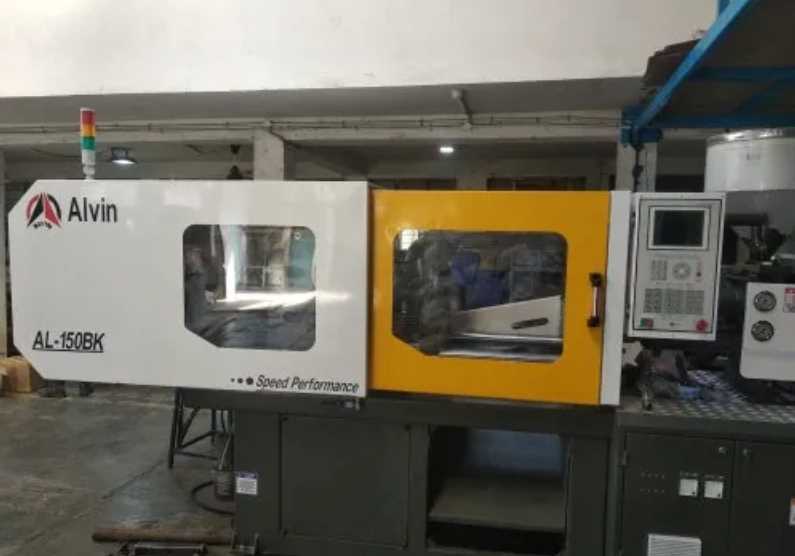 Bakelite Injection Molding Machine