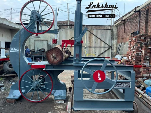 Bandsaw Machine with Trolley