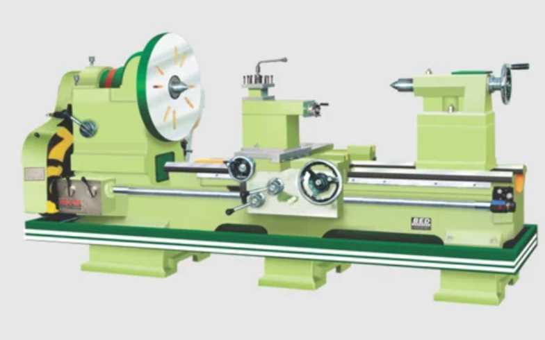 Extra Heavy Duty V Belt Driven Lathe Machine