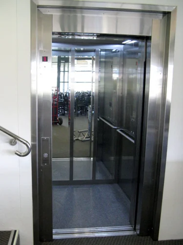 Hydraulic Passenger Lift