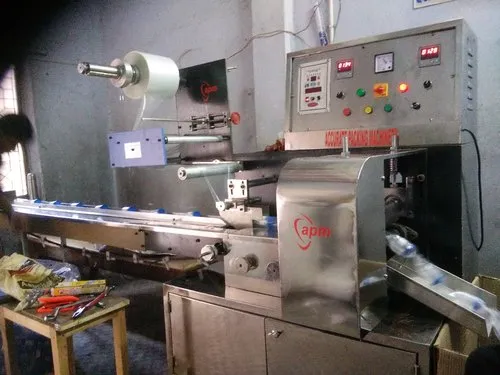 Automatic Horizontal Flow Wrap Machine