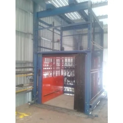 Cage Goods Lift