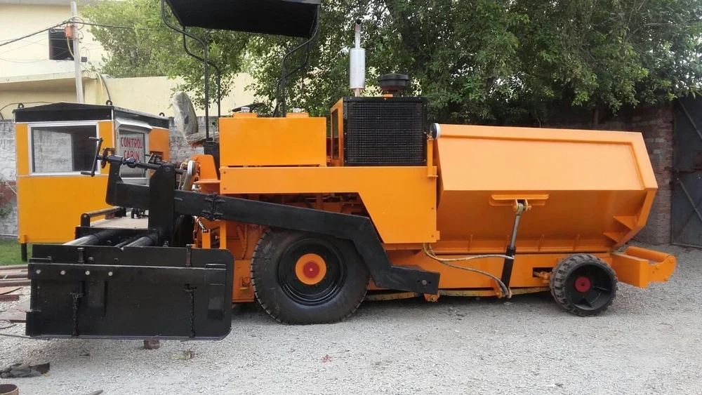 Concrete Road Paver Finisher