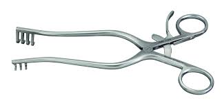 Retractor